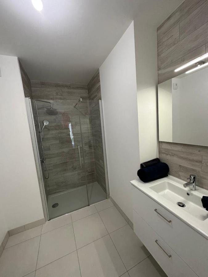 L'Aumonerie Apartment Angers Bagian luar foto